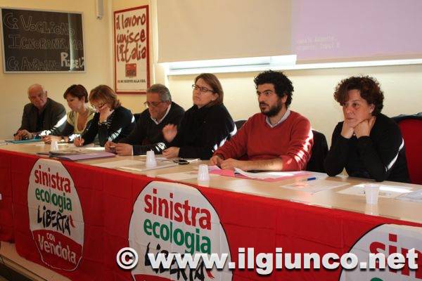 Sel a fianco di Massimo Borghi: «Accanimento contro un sindaco due volte eletto»